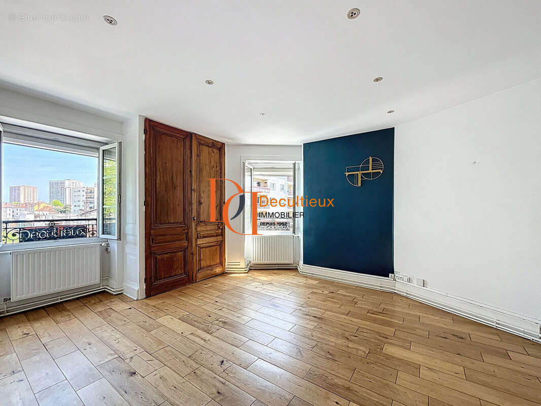 Appartement à VILLEURBANNE