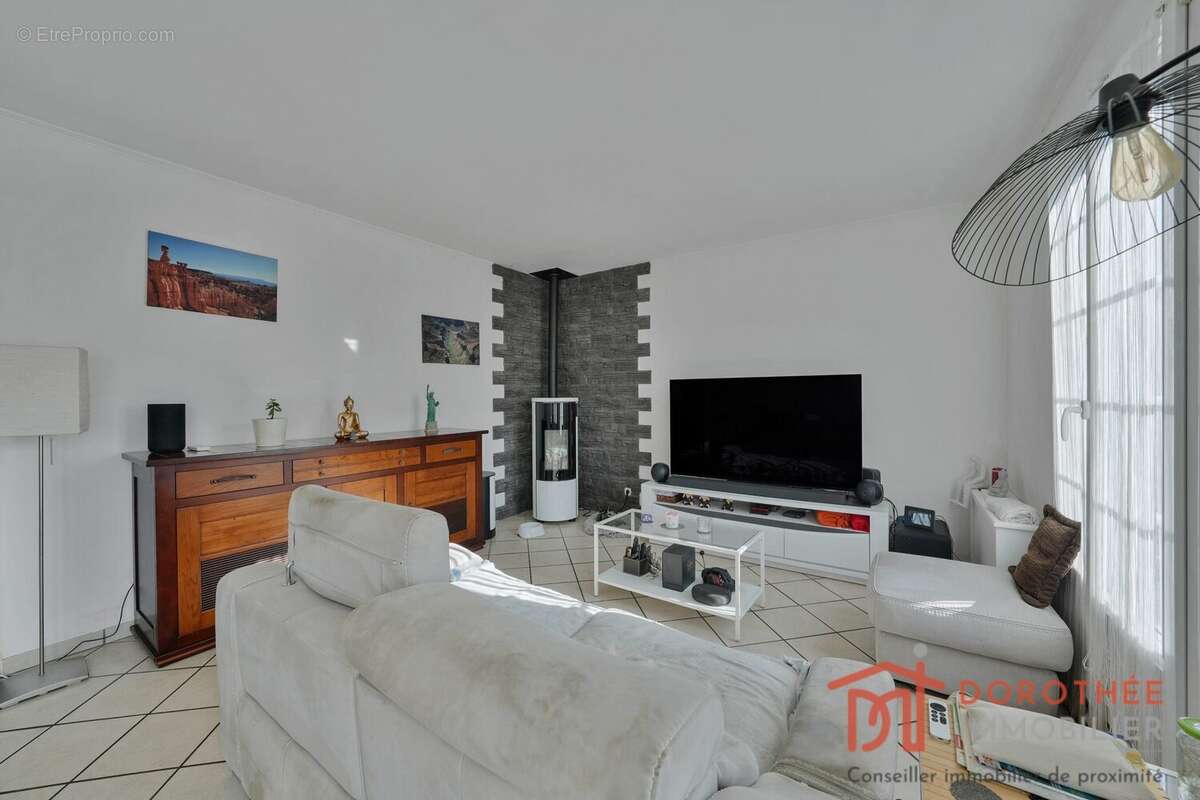 Maison à QUINCY-SOUS-SENART