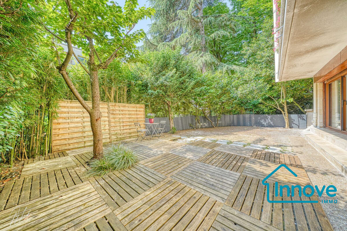 Appartement à NOGENT-SUR-MARNE