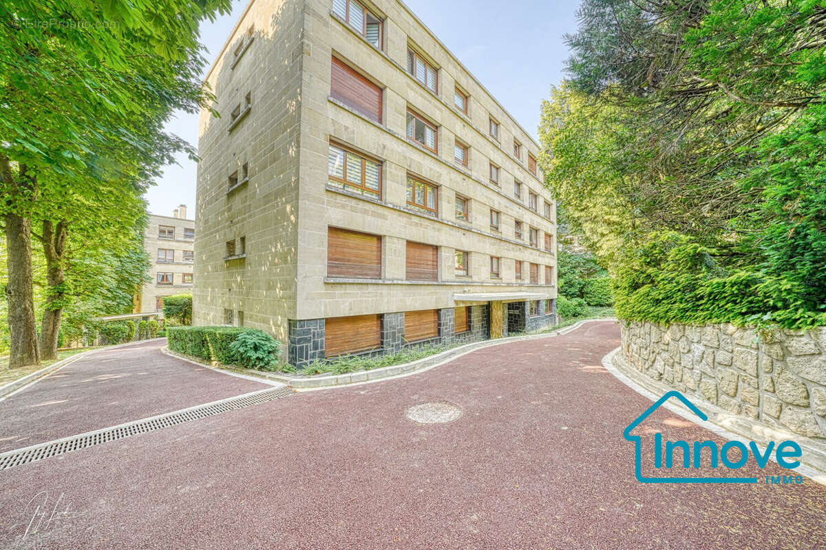 Appartement à NOGENT-SUR-MARNE