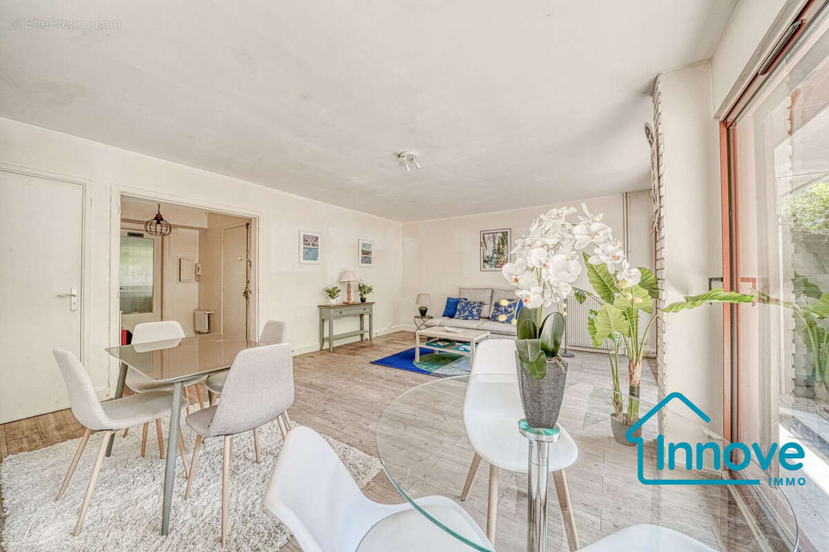 Appartement à NOGENT-SUR-MARNE