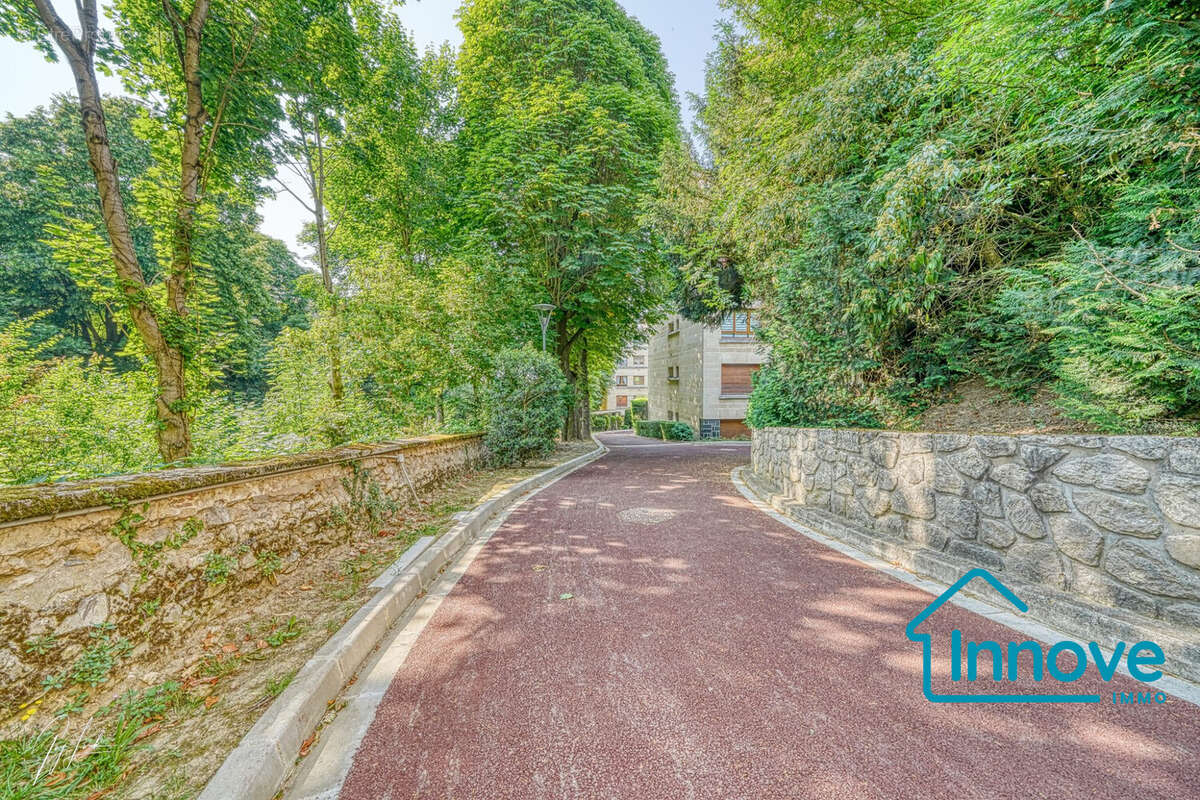 Appartement à NOGENT-SUR-MARNE