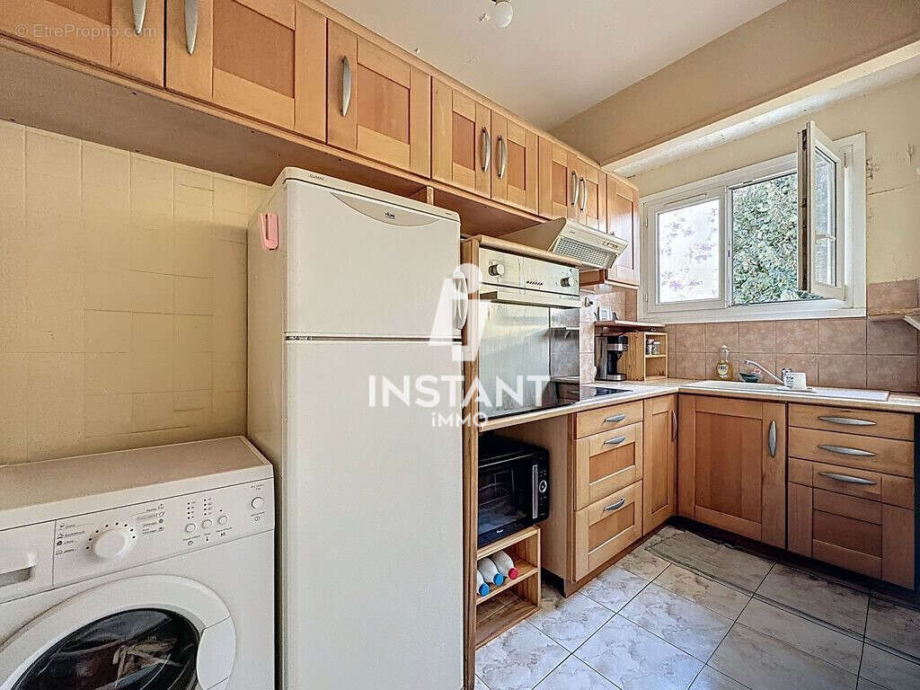 Appartement à LE PERREUX-SUR-MARNE