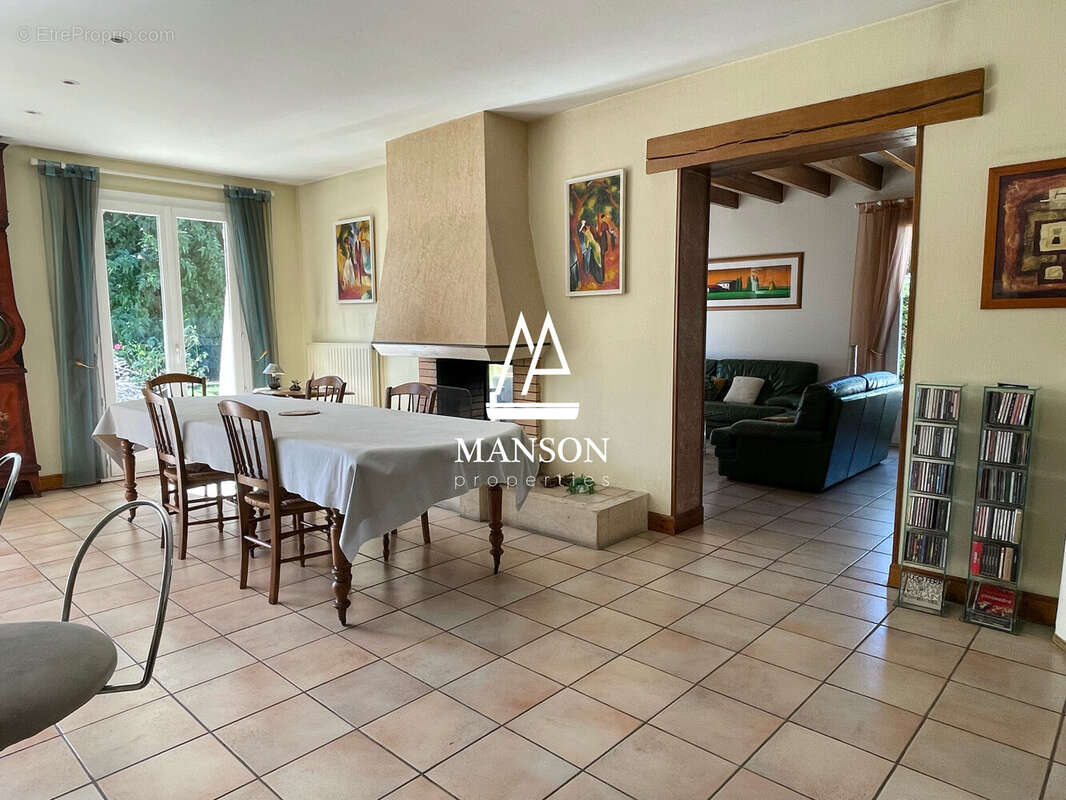 Maison à ARTIGUES-PRES-BORDEAUX