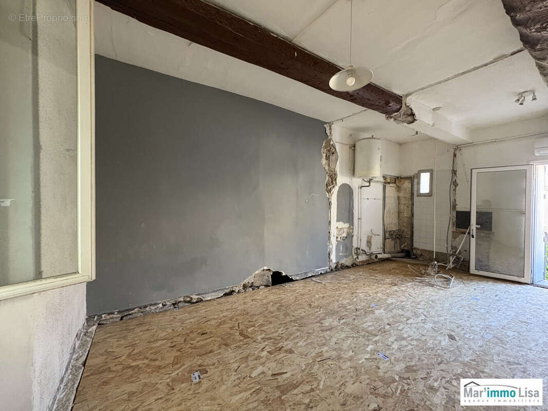 Appartement à MALLEMORT