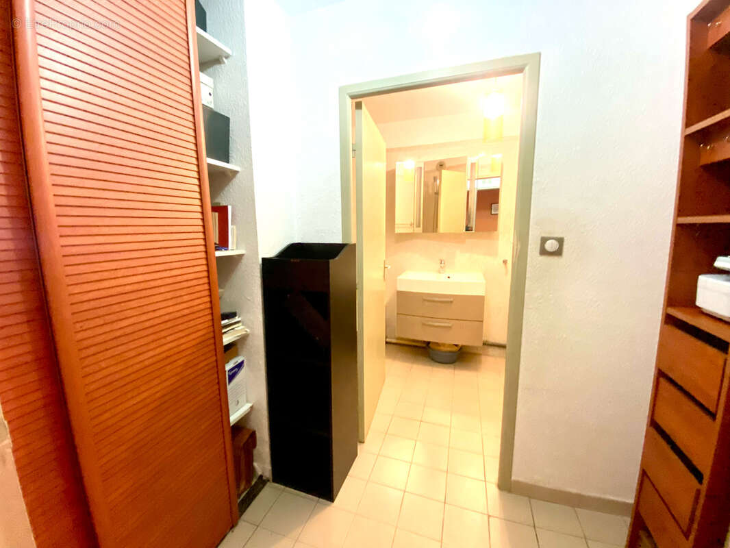 Appartement à LE CANNET