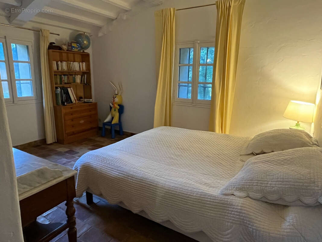 Maison à SAINT-VALLIER-DE-THIEY