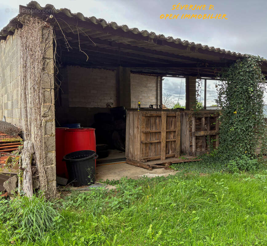 Maison à VEYRINES-DE-VERGT