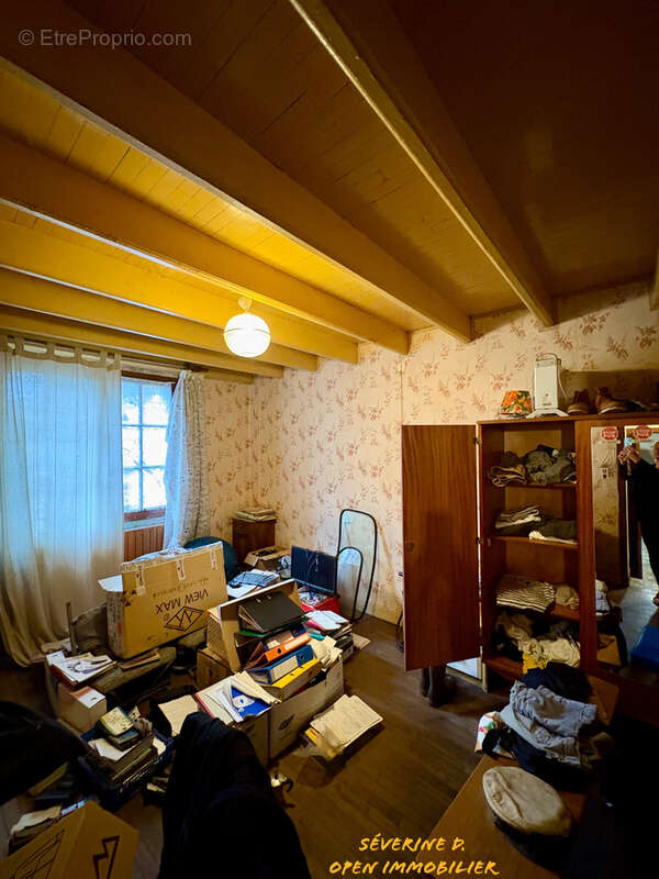 Maison à VEYRINES-DE-VERGT