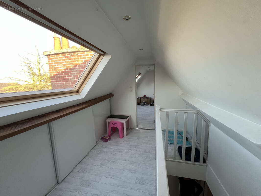 Maison à AVESNES-LES-AUBERT