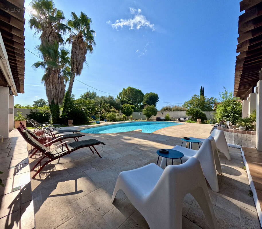 Maison à SOLLIES-VILLE