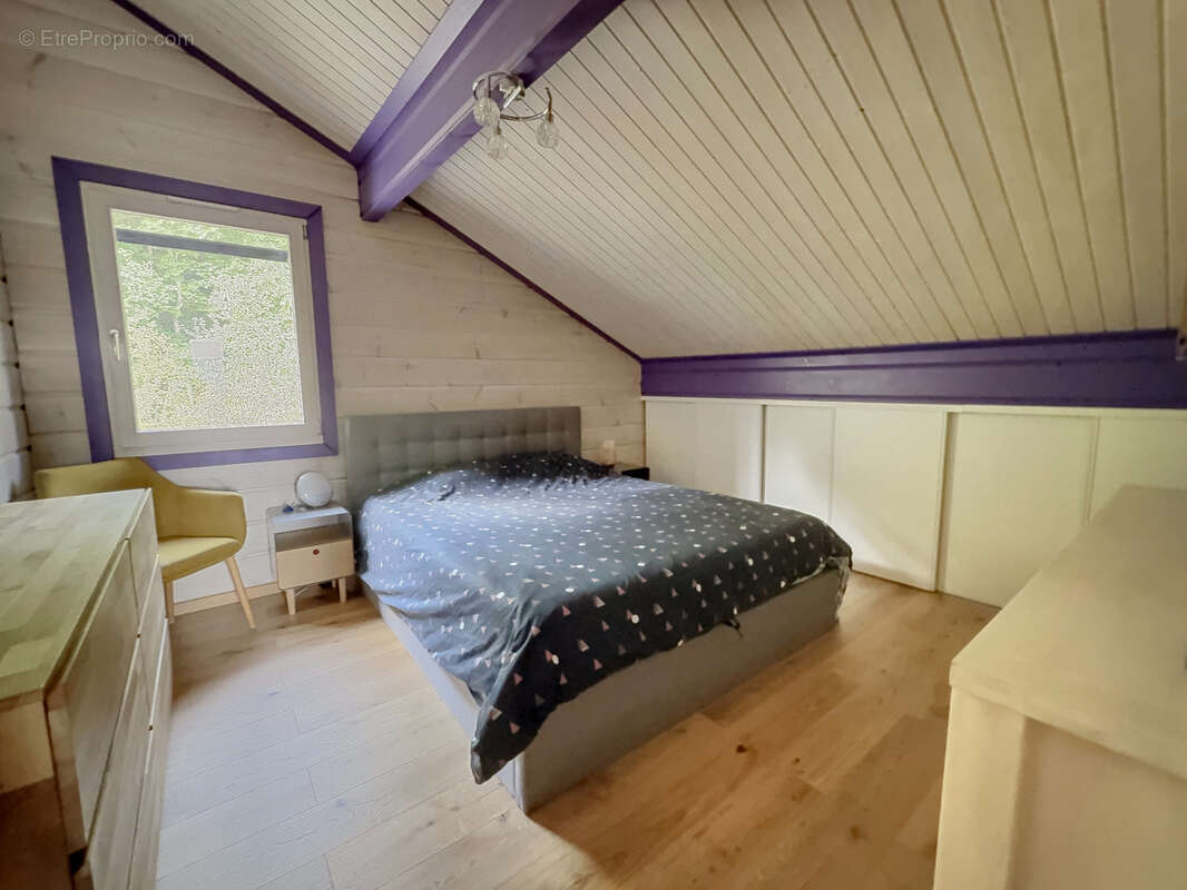 Maison à CHARMAUVILLERS