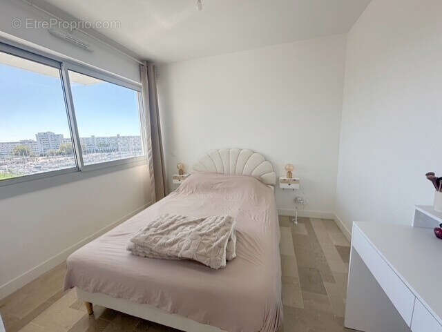 Appartement à MAUGUIO