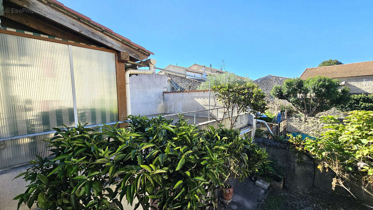 Maison à SAINT-GILLES