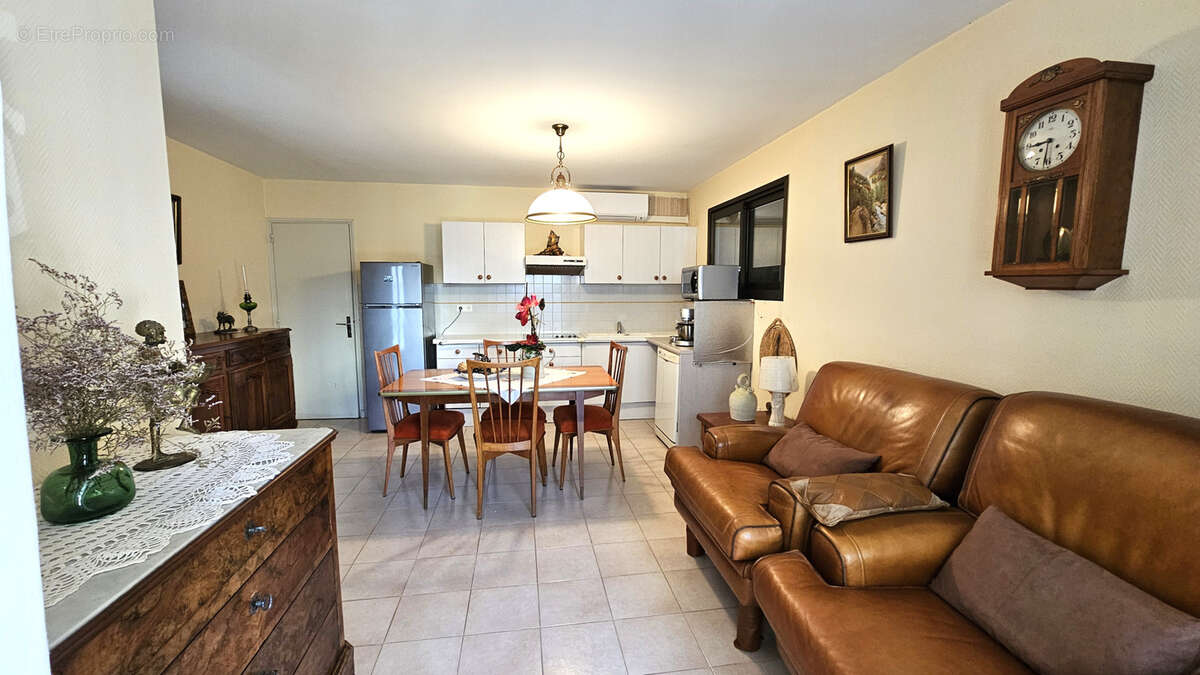 Maison à SAINT-GILLES