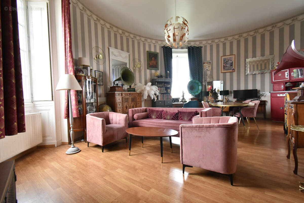 Appartement à CHAMPTOCEAUX