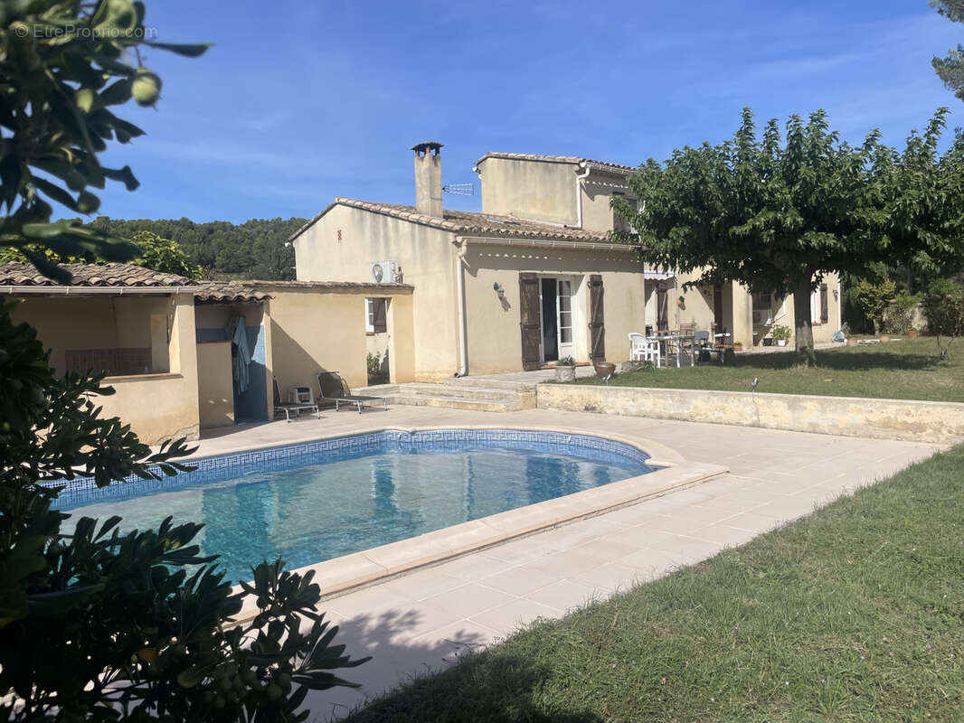 Maison à VAISON-LA-ROMAINE
