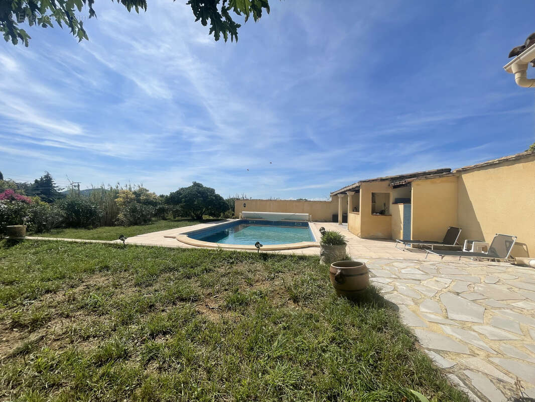 Maison à VAISON-LA-ROMAINE