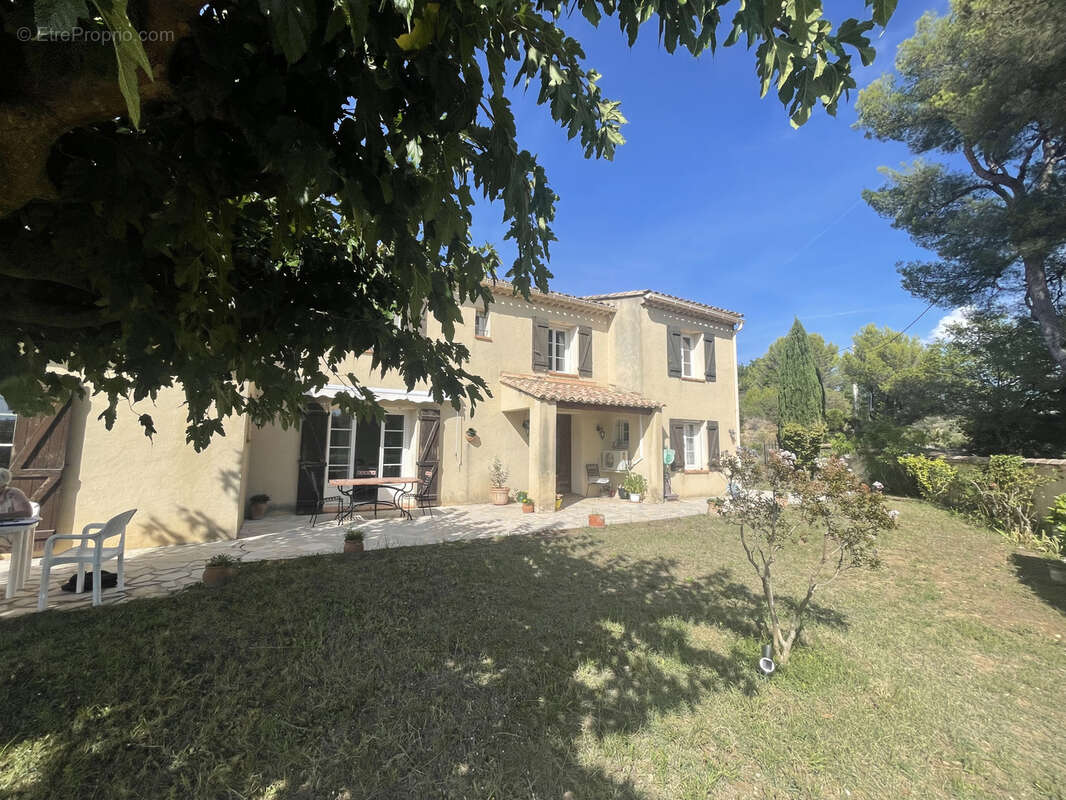 Maison à VAISON-LA-ROMAINE