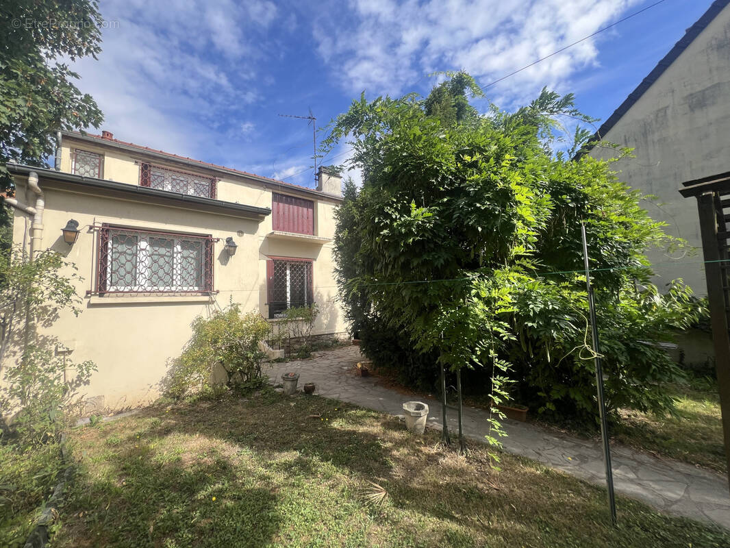 Maison à CHAMPIGNY-SUR-MARNE