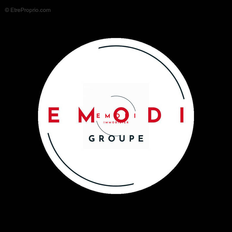 Maison à SAINT-MAUR-DES-FOSSES