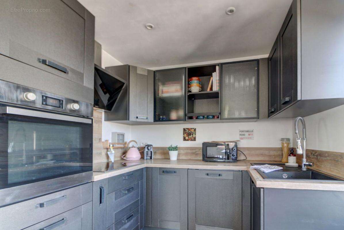 Maison à SAINT-LAURENT-DU-VAR