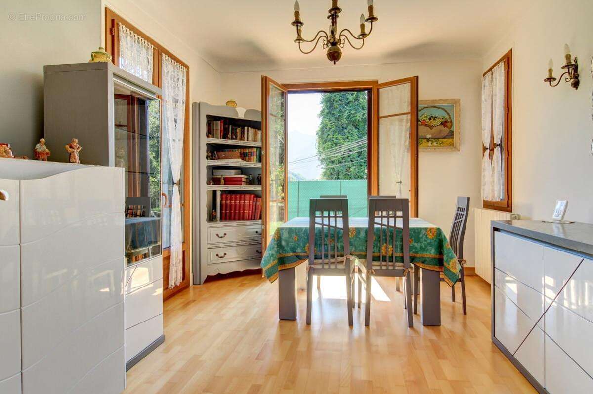 Maison à ROQUEBILLIERE