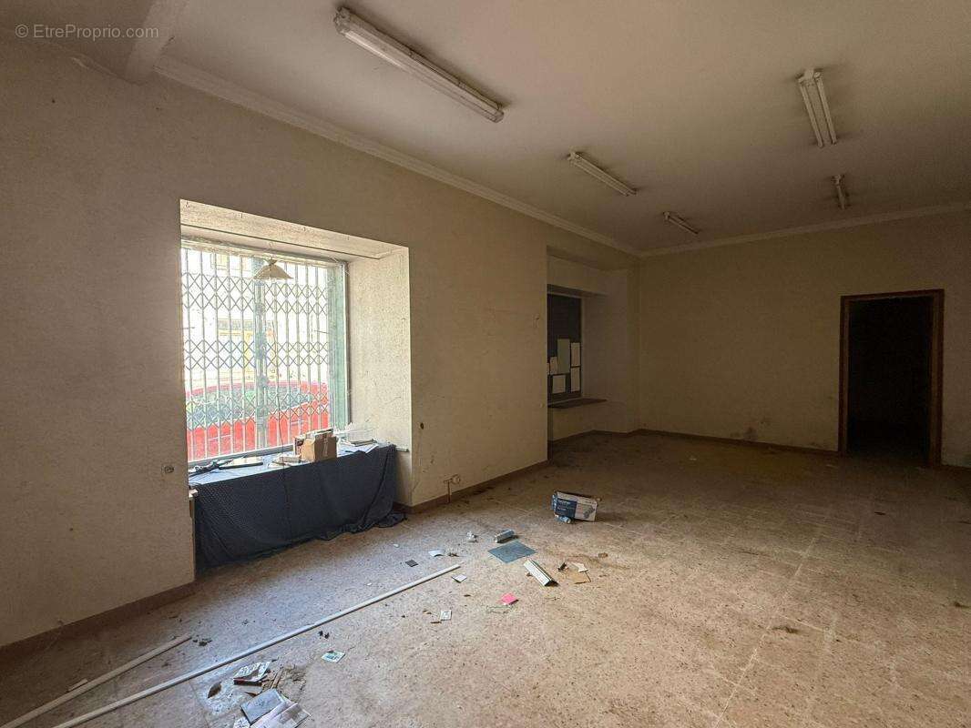 Maison à LABLACHERE