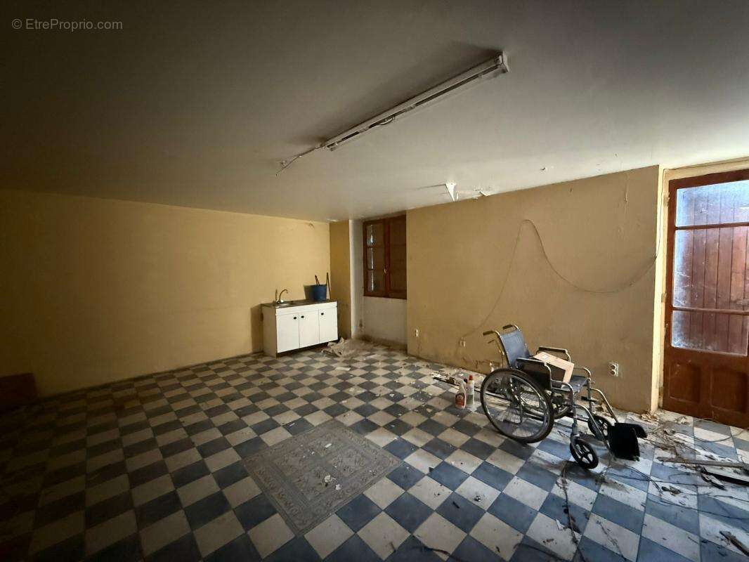 Maison à LABLACHERE