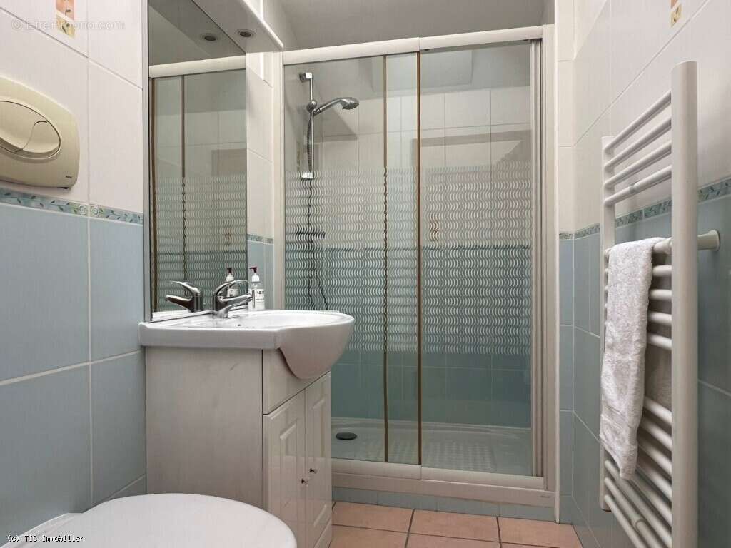 Maison à NANTEUIL-EN-VALLEE