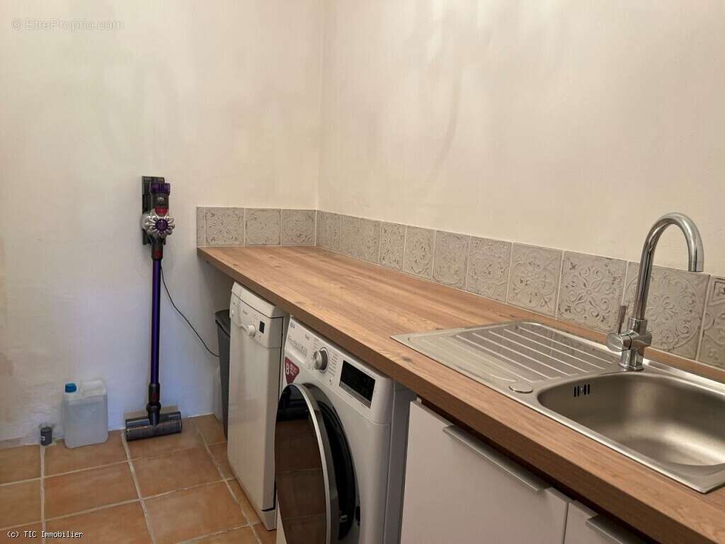 Maison à NANTEUIL-EN-VALLEE