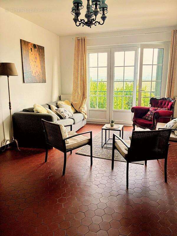 Maison à SAINT-CHRISTOL-LES-ALES