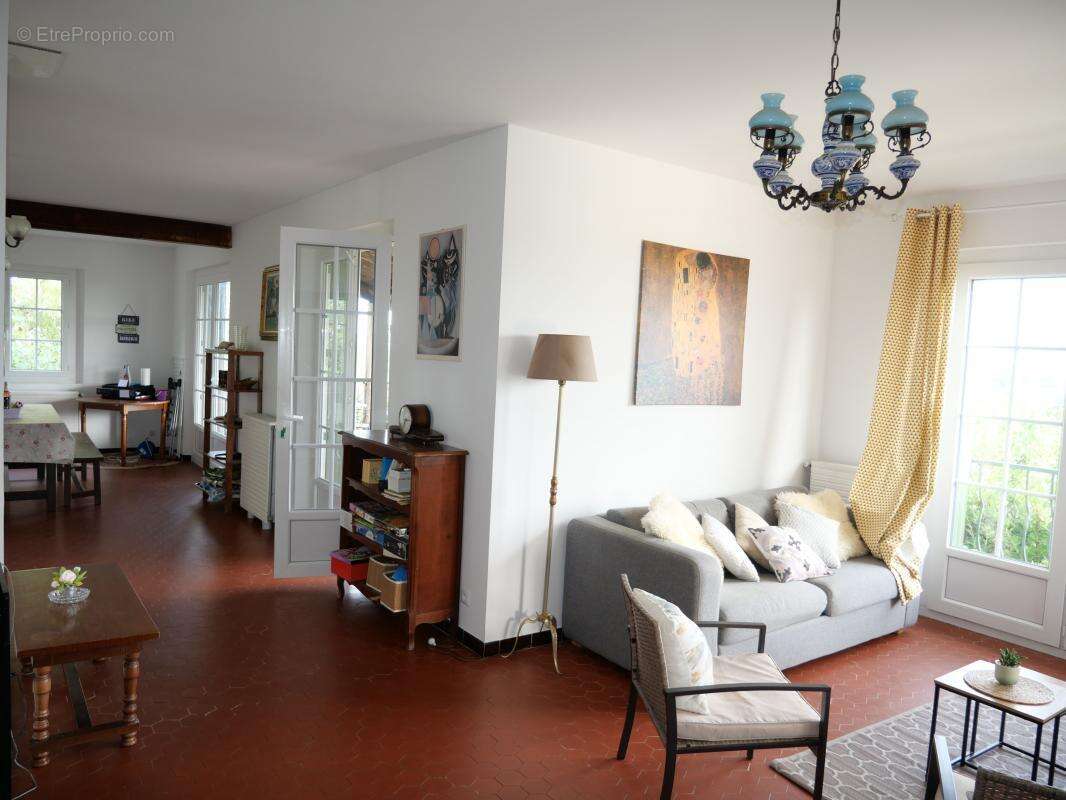 Maison à SAINT-CHRISTOL-LES-ALES