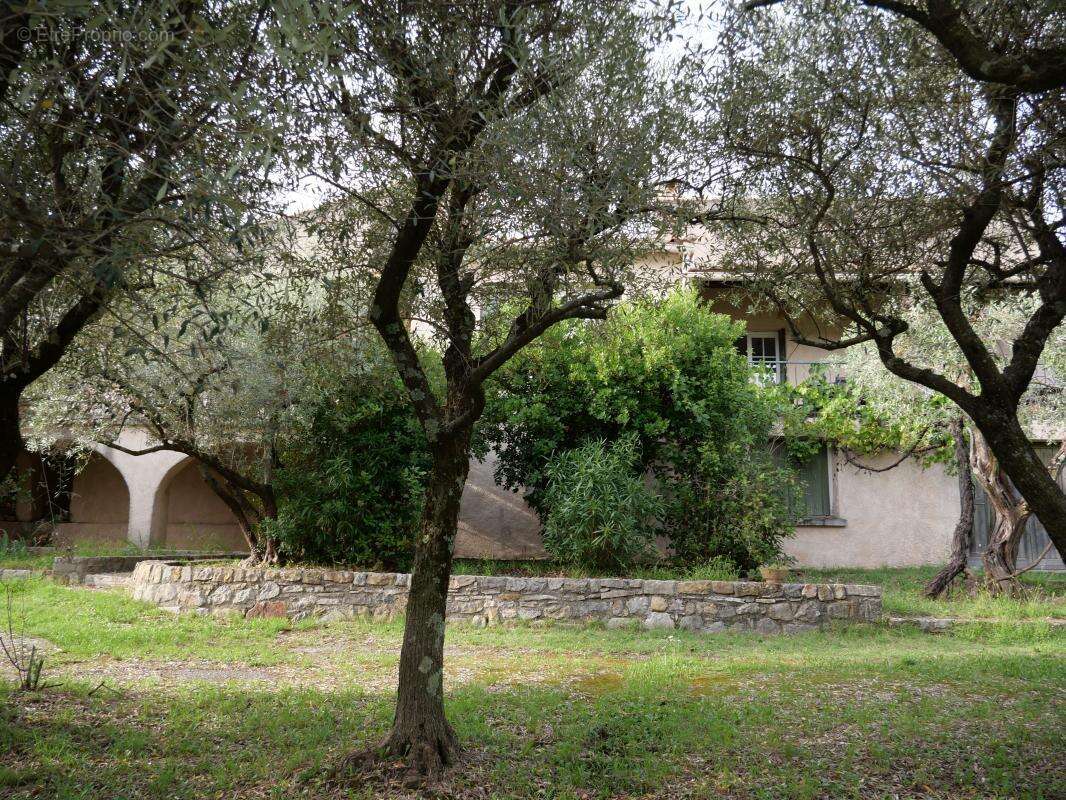 Maison à SAINT-CHRISTOL-LES-ALES