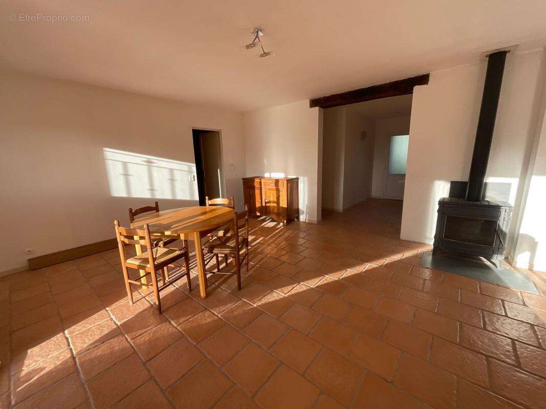 Maison à LEZAT-SUR-LEZE