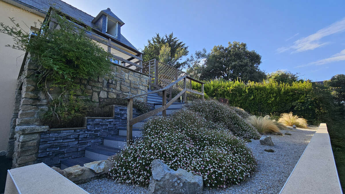 Maison à CAMARET-SUR-MER