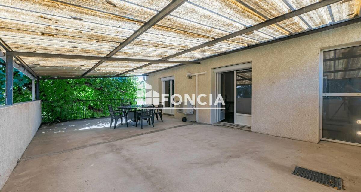 Maison à LE PEAGE-DE-ROUSSILLON