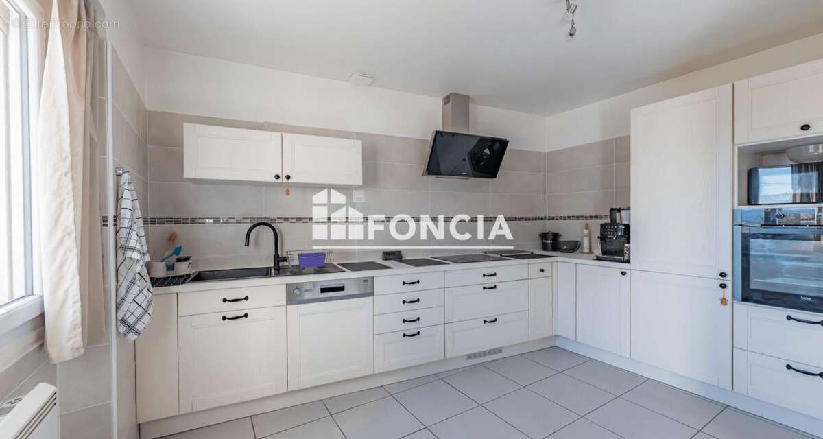 Maison à LE PEAGE-DE-ROUSSILLON