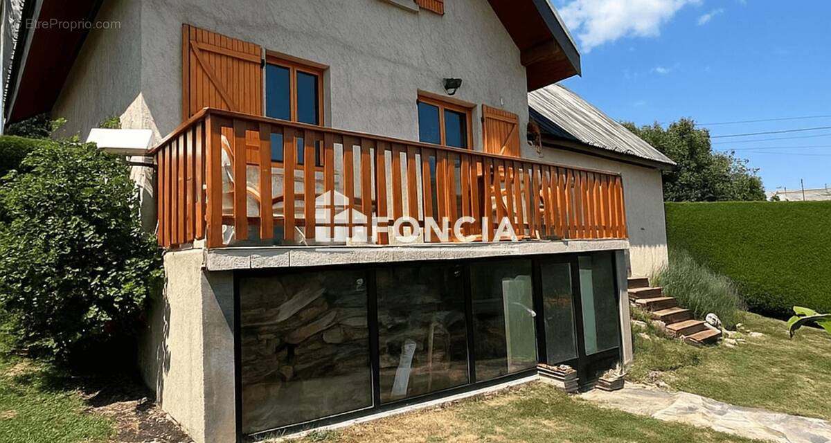 Maison à SAINT-HILAIRE