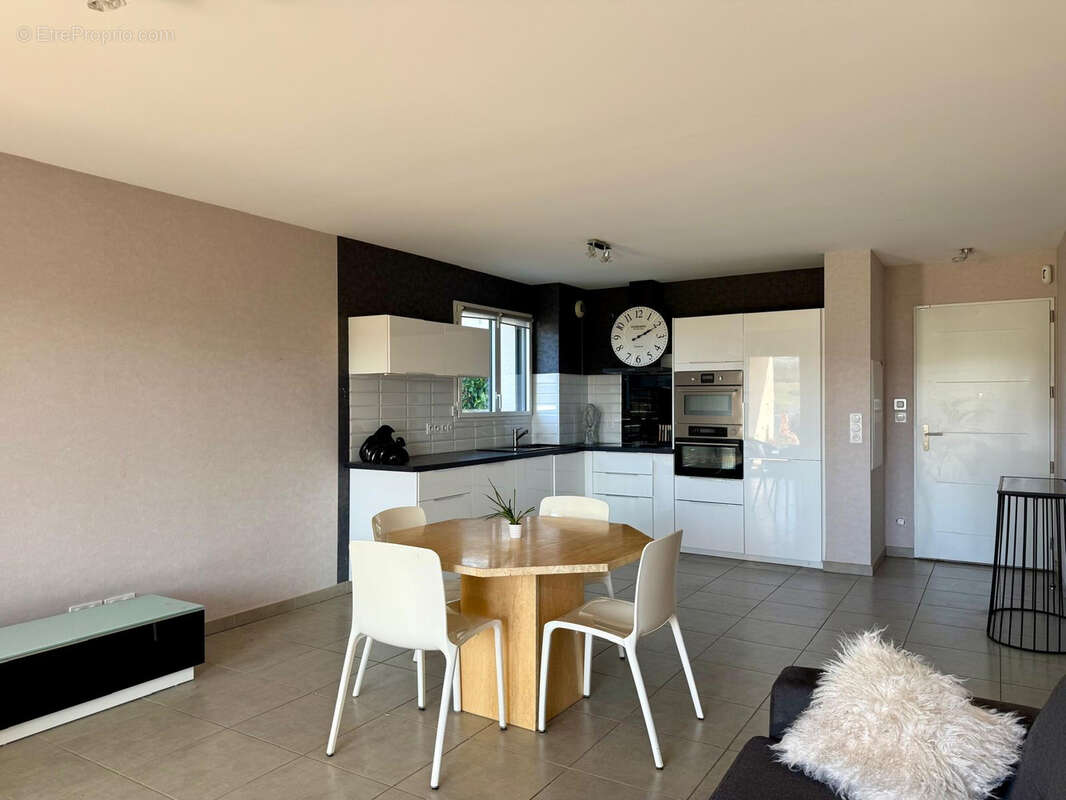 Appartement à VILLARS