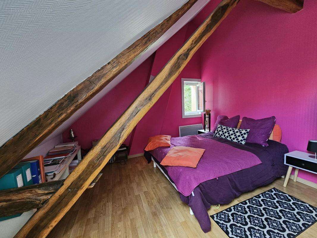 Maison à SAVIGNY-SUR-CLAIRIS