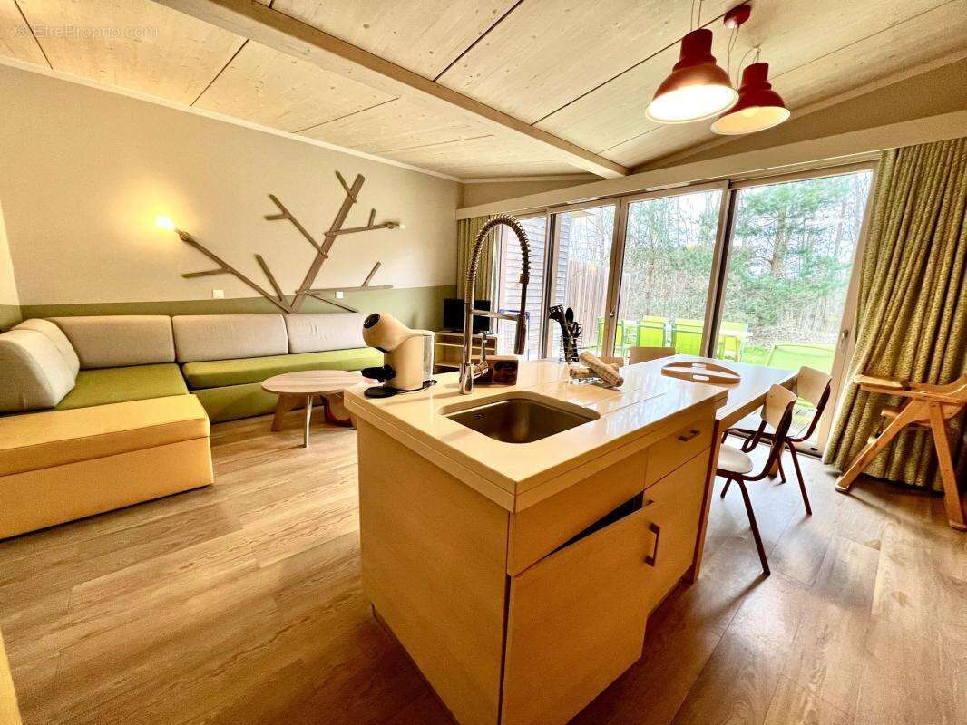 Maison à BAILLY-ROMAINVILLIERS