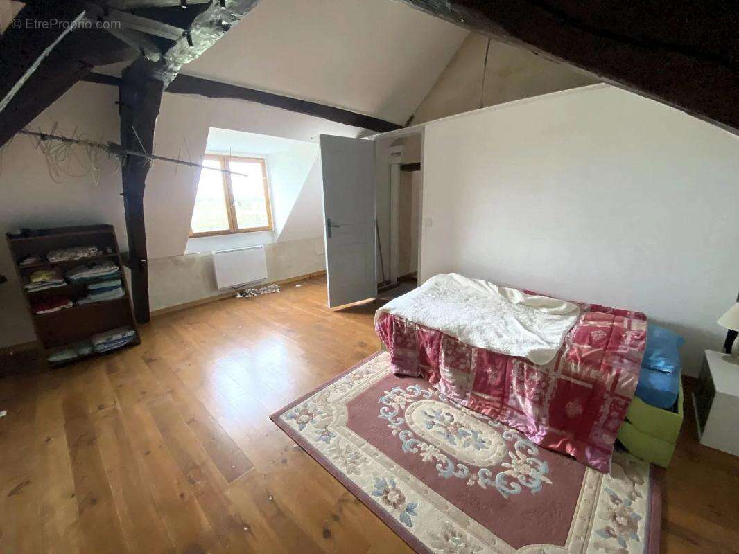 Maison à SAINT-MARTIN-DES-BOIS