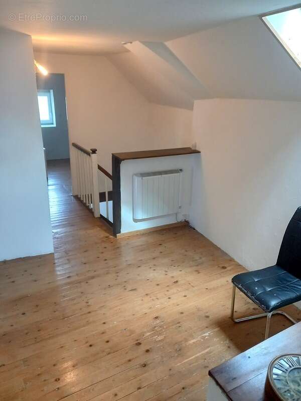 Maison à SAINT-PIERRE-SUR-ERVE