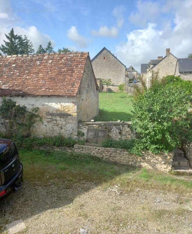 Maison à SAINT-PIERRE-SUR-ERVE