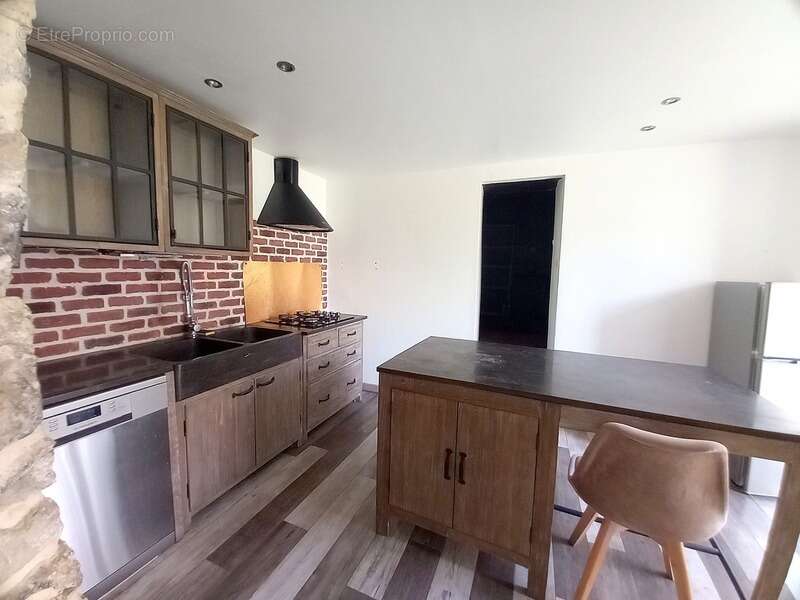 Maison à SAINT-PIERRE-SUR-ERVE