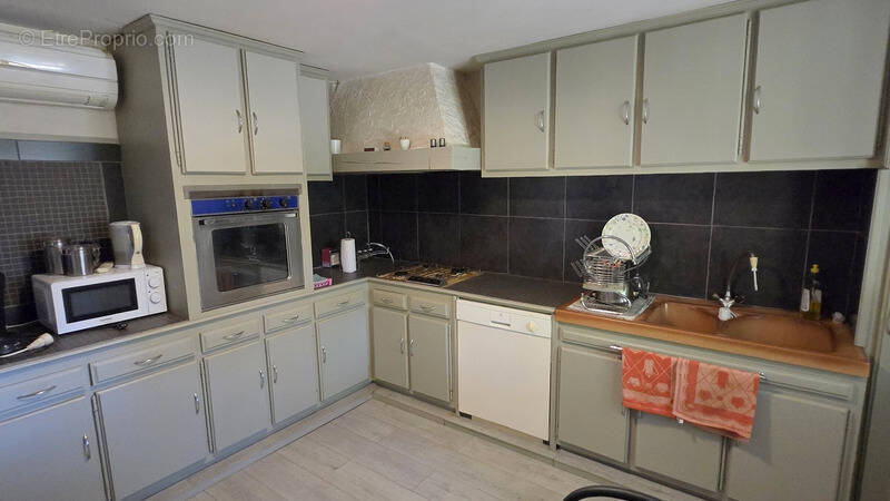 Maison à ORADOUR-SUR-GLANE