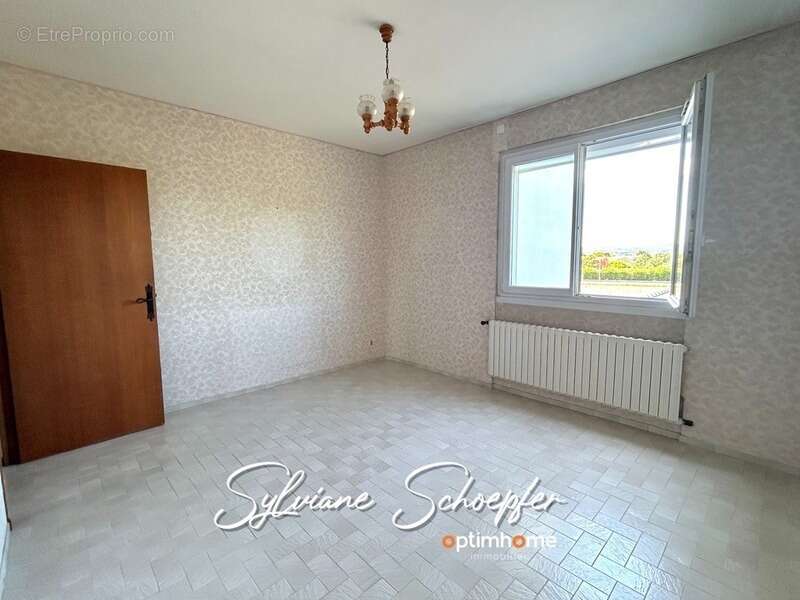 Maison à PIERRELATTE