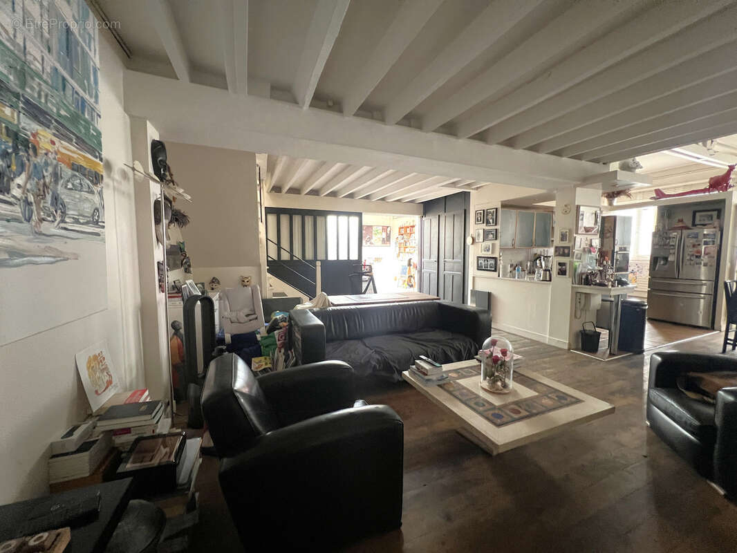 Appartement à PARIS-20E
