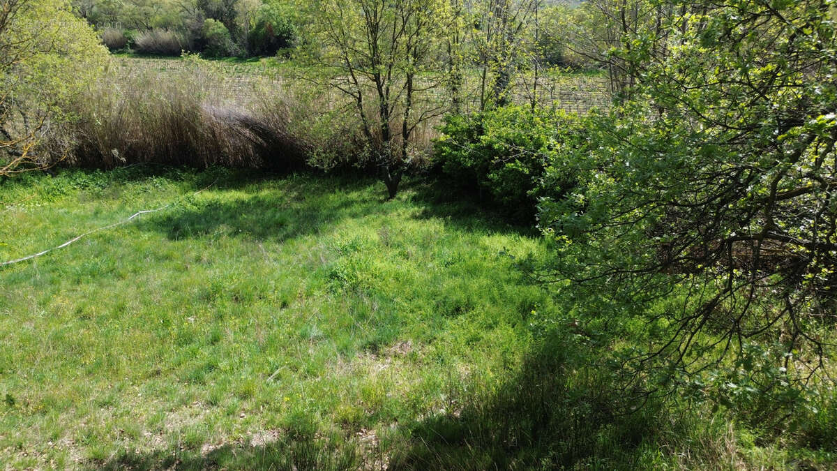 Terrain à PUILACHER